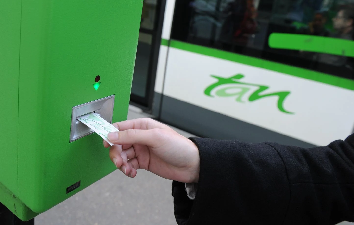 Nantes : La fin des tickets de Tram